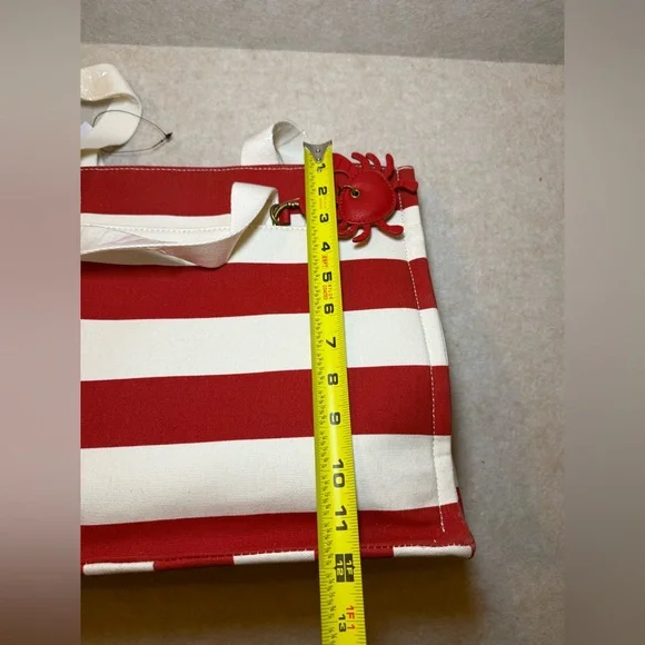 Sonoma Goods Danson Canvas Tote Red Cream Summer Bag Crab Charm NWT - Picture 10 of 10